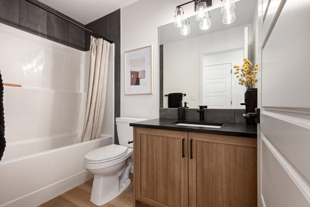 Lennox – Bath